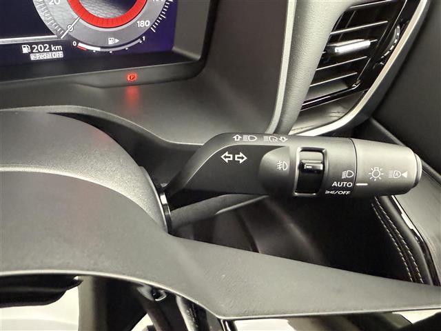 店頭在庫以外にも全国約４万台※の在庫から、ぴったりな１台をご提案します！※２０２３年１０月現在の在庫台数です。売約済の可能性があります。