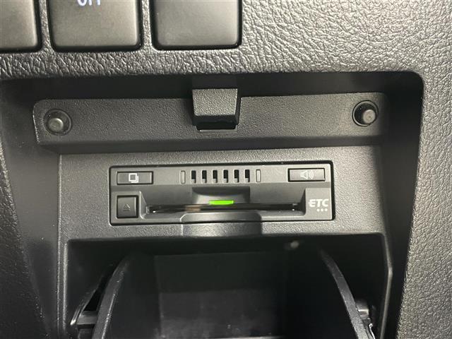 アルファード 2.5S Cパッケージ 禁煙 サンルーフ 純正9型ナビ AC100V 三眼 両側パワースライドドア シートヒーター ベンチレーション 前後ドライブレコーダー パワーシート 電動リアゲート フルセグTV ETC(7枚目)