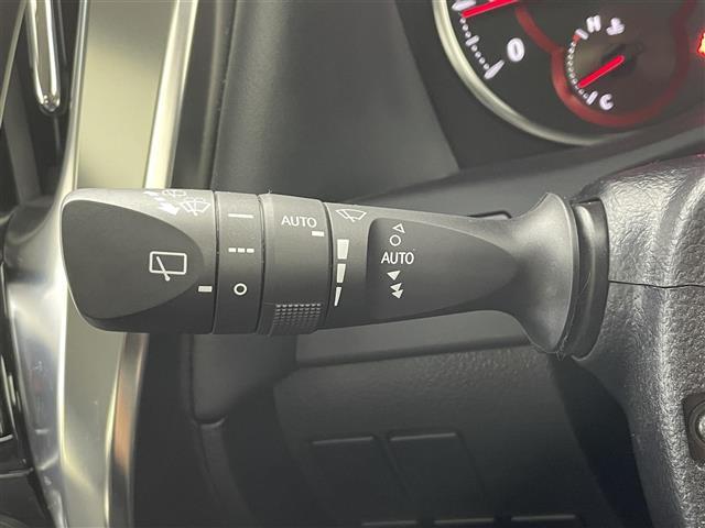 アルファード 2.5S Cパッケージ 禁煙 サンルーフ 純正9型ナビ AC100V 三眼 両側パワースライドドア シートヒーター ベンチレーション 前後ドライブレコーダー パワーシート 電動リアゲート フルセグTV ETC(13枚目)