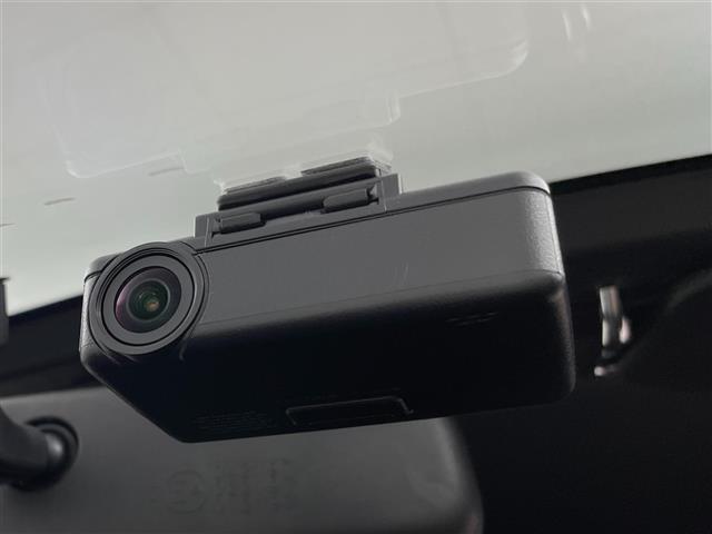 コペン セロ 禁煙 ナビTV 温シート Bカメラ BT ドラレコ LEDヘッドライト アイドリングストップ MTモード付AT スマートキー 純正フロアマット 純正16インチアルミホイール(5枚目)