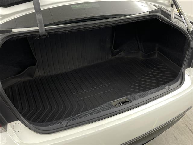 クラウンハイブリッド アスリートS 禁煙 純正8型ナビ 温冷シート Bカメラ 黒革 LEDヘッドライト ビルトインETC 前後ドライブレコーダー パワーシート クルーズコントロール オートハイビーム MTモード付 フルセグ BT USB(38枚目)