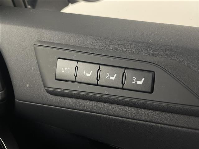 ヴェルファイア 2.5Z Gエディション 禁煙 後席モニタ 純正10型ナビ 両側電動 Bカメラ 温冷シート LEDヘッドライト ビルトインETC 前後ドライブレコーダー フルセグ BT パワーシート 電動リアゲート 追従走行 ワイヤレス充電(23枚目)