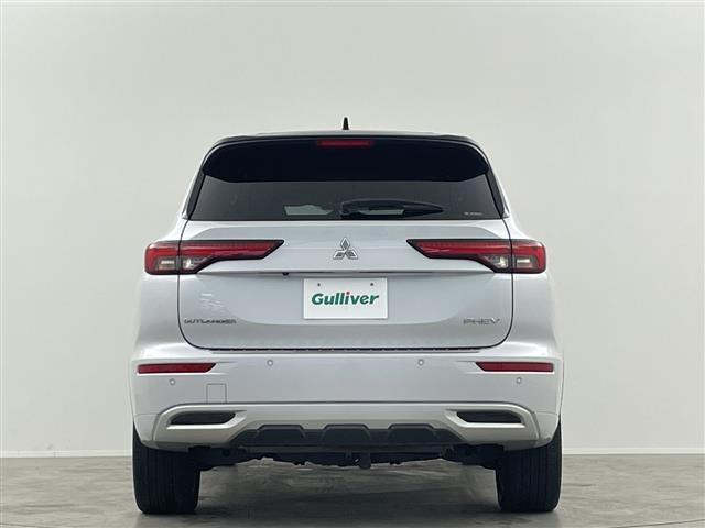 アウトランダーＰＨＥＶ Ｐ　パノラマルーフ　純正９型ナビ　３６０°　ＢＯＳＥ　ブラインドスポットモニター　ヘッドアップディスプレイ　１００Ｖ電源　シートヒーター　ワイヤレス充電　ステアリングヒーター　ランバーサポート　スペアキー（39枚目）
