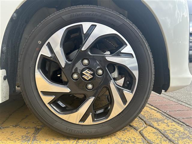 �K���X�R�[�e�B���O�A�i�r�Q�[�V�����A�d�s�b�ȂǁA���̑��̃p�[�c�̎��t�������ς���̂����k�������Ă���܂��I�I�N���}�̂��Ɖ��ł����C�����������I