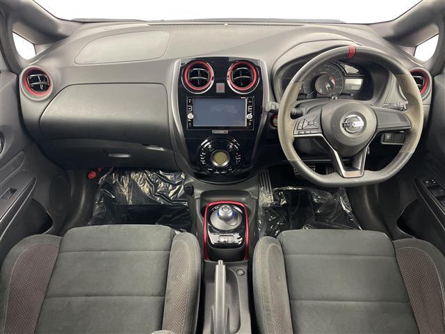 ノート ｅ－パワーニスモ　純正ナビ　全方位　液晶ミラー　フルセグ　ＥＴＣ　レーンキープアシスト　衝突軽減ブレーキ　ステアリング　スイッチ　Ｂｌｕｅｔｏｏｔｈ　ドライブレコーダー　純正１６インチホイール　フォグライト（2枚目）