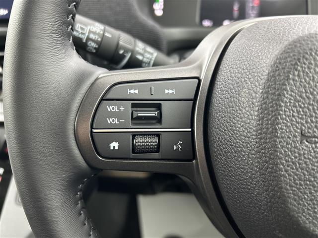 フリード e:HEVエアー EX 登録済未使用車 純正9型ナビ 温シート LED バックカメラ Bluetooth USB端子 フルセグTV BSM ホンダセンシング スマートキー 両側電動 純正15インチAW 衝突被害軽減システム(12枚目)