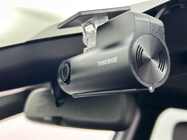 ヤリスクロス Ｚ　禁煙　純正８型ＤＡ　温シート　３６０°　ＢＳＭ　ＥＴＣ　コネクトナビ　ドライブレコーダー　パワーシート　ダウンヒルアシストコントロール　　パワーバックドア　レーダークルーズコントロール　コーナーセンサ（7枚目）