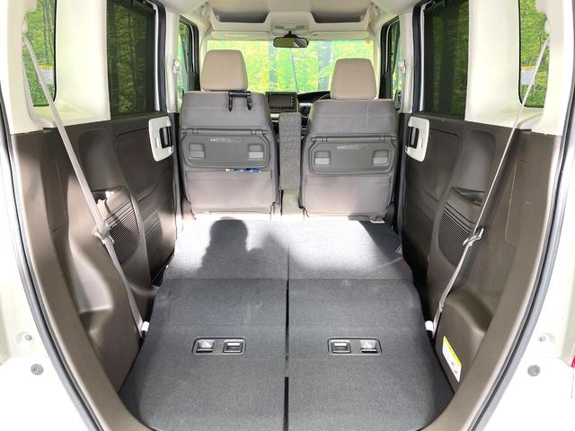 ���i�̂���������ʋ΁A���}���ɏ\���ȉ׎��X�y�[�X���m�ۂ��Ă���܂��B�Z�J���h�V�[�g��|���ƁA�傫�ȉו��̐ύڂ��\�ł���