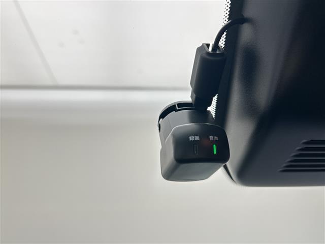 オーラ G レザーエディション 純正9型ナビ/プロパイロット/フルセグTV/全周囲カメラ/衝突被害軽減ブレーキ/BOSE/ETC2.0/ワイヤレス充電/シートヒーター/ステアリングヒーター/HDMI/ドラレコ/Bluetooth(7枚目)