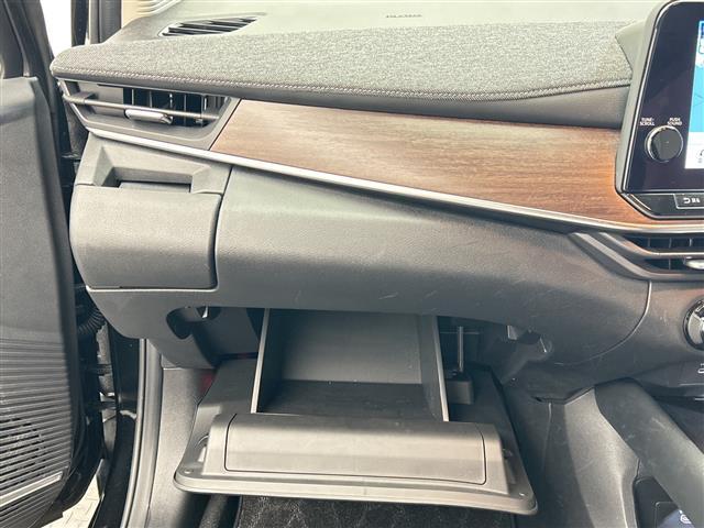 オーラ G レザーエディション 純正9型ナビ/プロパイロット/フルセグTV/全周囲カメラ/衝突被害軽減ブレーキ/BOSE/ETC2.0/ワイヤレス充電/シートヒーター/ステアリングヒーター/HDMI/ドラレコ/Bluetooth(30枚目)