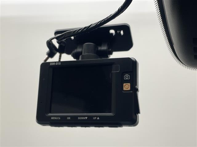 セレナ X Vセレクション 純正ナビ/Bluetooth/フルセグ/プロパイロット/フリップダウンモニター/両側電動スライドドア/全周囲カメラ/衝突被害軽減ブレーキ/レーンキープアシスト/前後コーナーセンサー/LEDヘッドライト(7枚目)