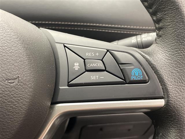 セレナ ハイウェイスター Vセレクション 純正9インチナビ/Bluetooth/フルセグ/USB/全周囲カメラ/フリップダウンモニター/プロパイロット/インテリジェンスルームミラー/両側電動スライドドア/衝突被害軽減ブレーキ/レーンキープ(7枚目)