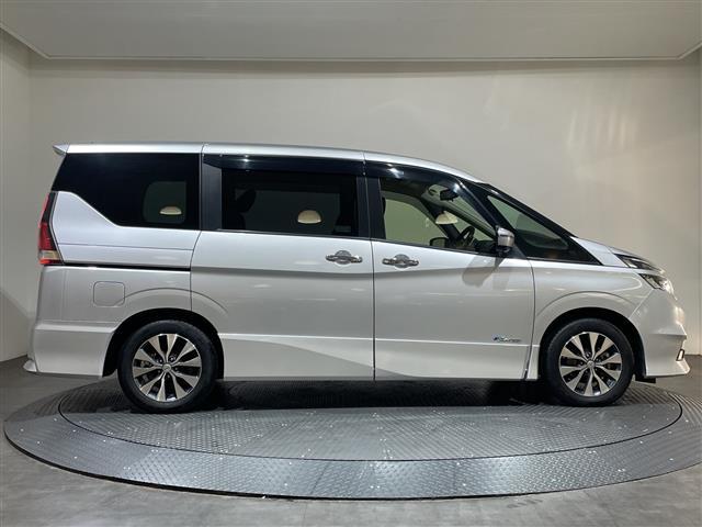 セレナ ハイウェイスター Vセレクション 純正9インチナビ/Bluetooth/フルセグ/USB/全周囲カメラ/フリップダウンモニター/プロパイロット/インテリジェンスルームミラー/両側電動スライドドア/衝突被害軽減ブレーキ/レーンキープ(25枚目)
