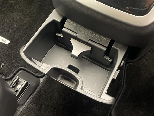 セレナ ハイウェイスター Vセレクション 純正9インチナビ/Bluetooth/フルセグ/USB/全周囲カメラ/フリップダウンモニター/プロパイロット/インテリジェンスルームミラー/両側電動スライドドア/衝突被害軽減ブレーキ/レーンキープ(31枚目)