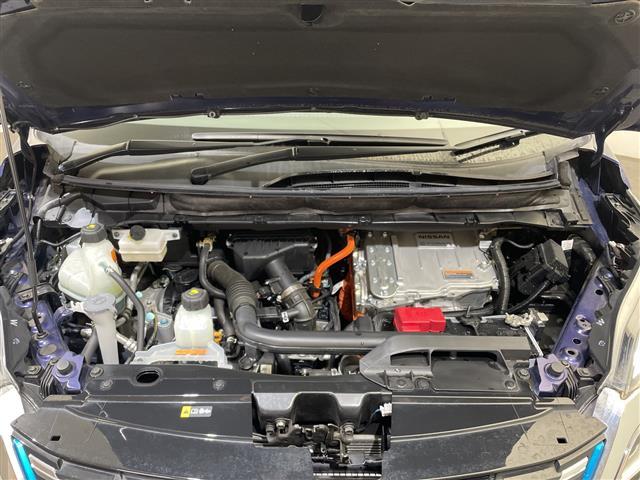 セレナ e-パワー ハイウェイスターV 10型ナビ/フルセグ/Bluetooth/USB/全方位カメラ/後席モニター/衝突軽減ブレーキ/ETC/前方ドライブレコーダー/両側パワースライドドア/前後コーナーセンサー/レーンキープアシスト(40枚目)