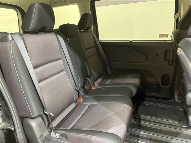 セレナ ハイウェイスター VセレクションII 8型ナビ/フルセグ/Bluetooth/USB/全方位カメラ/ALPINE後席モニター/衝突軽減ブレーキ/クルーズコントロール/ETC/前方ドライブレコーダー/両側パワースライドドア(10枚目)