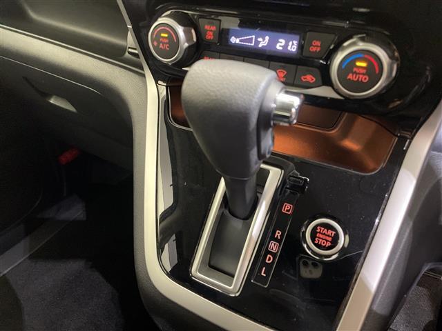 セレナ ハイウェイスター VセレクションII 8型ナビ/フルセグ/Bluetooth/USB/全方位カメラ/ALPINE後席モニター/衝突軽減ブレーキ/クルーズコントロール/ETC/前方ドライブレコーダー/両側パワースライドドア(26枚目)