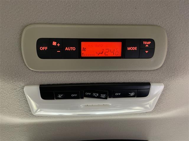 セレナ ハイウェイスター VセレクションII 8型ナビ/フルセグ/Bluetooth/USB/全方位カメラ/ALPINE後席モニター/衝突軽減ブレーキ/クルーズコントロール/ETC/前方ドライブレコーダー/両側パワースライドドア(31枚目)