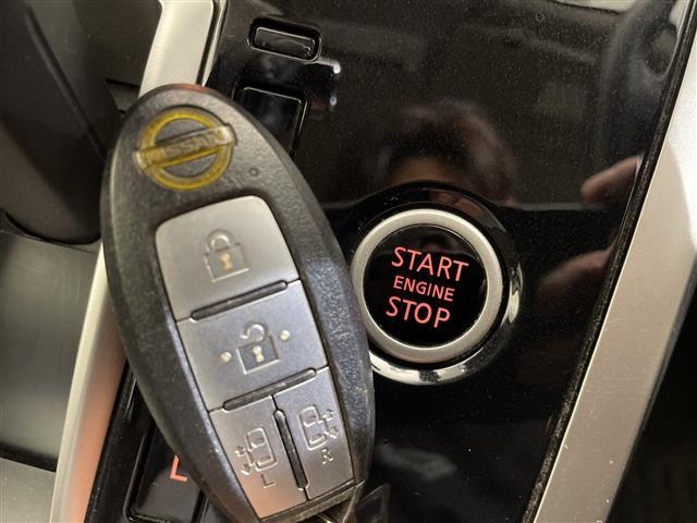 セレナ ハイウェイスター VセレクションII 8型ナビ/フルセグ/Bluetooth/USB/全方位カメラ/ALPINE後席モニター/衝突軽減ブレーキ/クルーズコントロール/ETC/前方ドライブレコーダー/両側パワースライドドア(34枚目)