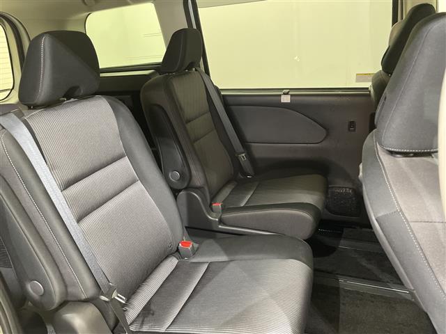 セレナ e-パワー ハイウェイスターV 10型ナビ/フルセグ/Bluetooth/USB/全方位カメラ/後席モニター/衝突軽減ブレーキ/レーダークルーズコントロール/ETC/前方ドライブレコーダー/両側パワースライドドア(10枚目)