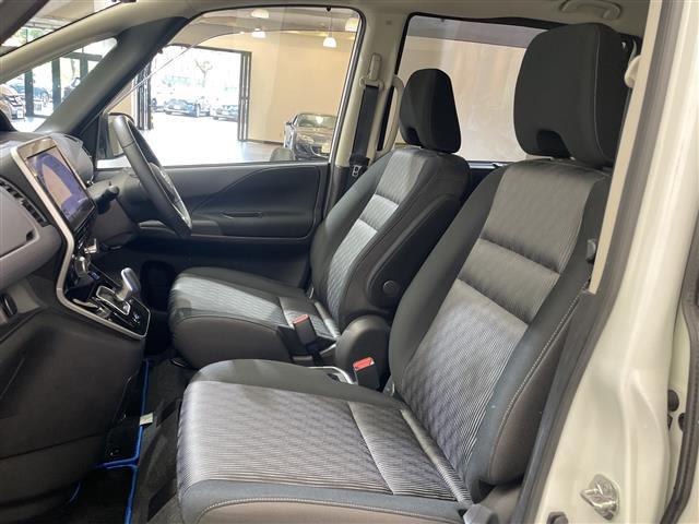 セレナ e-パワー ハイウェイスターV 10型ナビ/フルセグ/Bluetooth/USB/全方位カメラ/後席モニター/衝突軽減ブレーキ/レーダークルーズコントロール/ETC/前方ドライブレコーダー/両側パワースライドドア(11枚目)