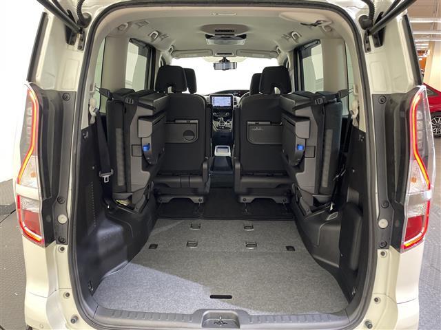 セレナ e-パワー ハイウェイスターV 10型ナビ/フルセグ/Bluetooth/USB/全方位カメラ/後席モニター/衝突軽減ブレーキ/レーダークルーズコントロール/ETC/前方ドライブレコーダー/両側パワースライドドア(15枚目)
