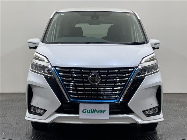 セレナ e-パワー ハイウェイスターV 10型ナビ/フルセグ/Bluetooth/USB/全方位カメラ/後席モニター/衝突軽減ブレーキ/レーダークルーズコントロール/ETC/前方ドライブレコーダー/両側パワースライドドア(17枚目)