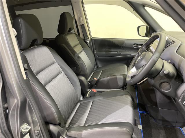 セレナ e-パワー ハイウェイスターV 10型ナビ/フルセグ/Bluetooth/USB/全方位カメラ/後席モニター/衝突軽減ブレーキ/レーダークルーズコントロール/パーキングアシスト/ETC/前方ドライブレコーダー/両側パワースライドドア(9枚目)