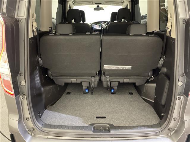 セレナ e-パワー ハイウェイスターV 10型ナビ/フルセグ/Bluetooth/USB/全方位カメラ/後席モニター/衝突軽減ブレーキ/レーダークルーズコントロール/パーキングアシスト/ETC/前方ドライブレコーダー/両側パワースライドドア(14枚目)