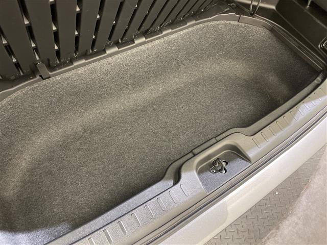 セレナ e-パワー ハイウェイスターV 10型ナビ/フルセグ/Bluetooth/USB/全方位カメラ/後席モニター/衝突軽減ブレーキ/レーダークルーズコントロール/パーキングアシスト/ETC/前方ドライブレコーダー/両側パワースライドドア(33枚目)