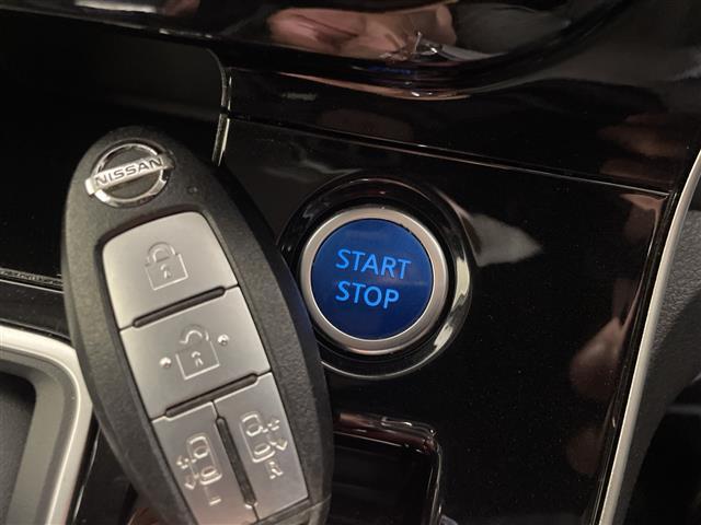 セレナ e-パワー ハイウェイスターV 10型ナビ/フルセグ/Bluetooth/USB/全方位カメラ/後席モニター/衝突軽減ブレーキ/レーダークルーズコントロール/パーキングアシスト/ETC/前方ドライブレコーダー/両側パワースライドドア(34枚目)