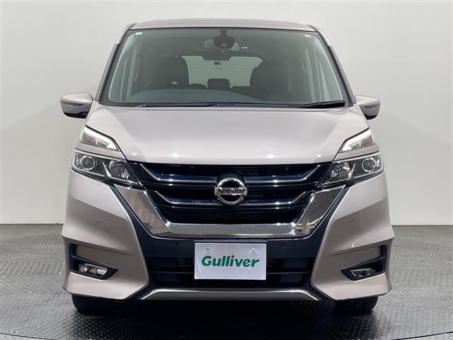 セレナ ハイウェイスター プロパイロットエディション 9型ナビ/フルセグ/Bluetooth/USB/バックカメラ/後席モニター/衝突軽減ブレーキ/レーダークルーズコントロール/ETC/ドライブレコーダー/両側パワースライドドア/前後コーナーセンサー(17枚目)