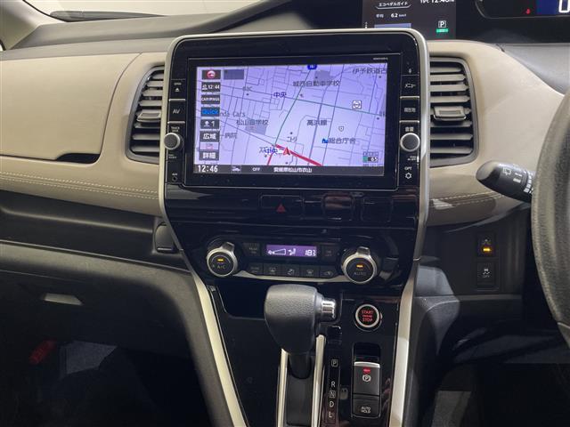 セレナ ハイウェイスター プロパイロットエディション 9型ナビ/フルセグ/Bluetooth/USB/バックカメラ/後席モニター/衝突軽減ブレーキ/レーダークルーズコントロール/ETC/ドライブレコーダー/両側パワースライドドア/前後コーナーセンサー(23枚目)