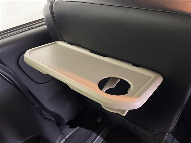 セレナ ハイウェイスター プロパイロットエディション 9型ナビ/フルセグ/Bluetooth/USB/バックカメラ/後席モニター/衝突軽減ブレーキ/レーダークルーズコントロール/ETC/ドライブレコーダー/両側パワースライドドア/前後コーナーセンサー(28枚目)