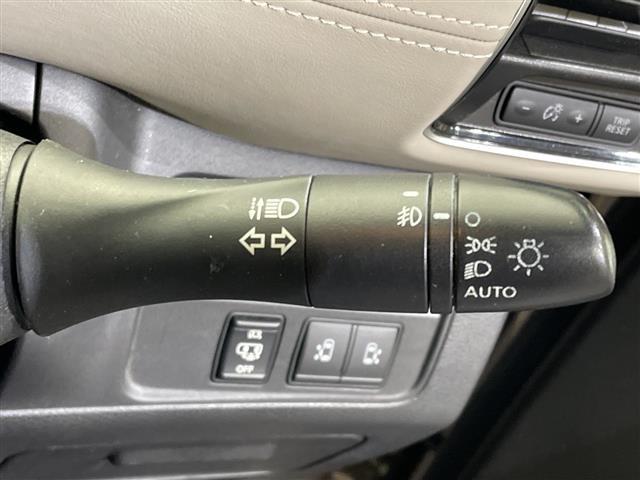 セレナ ハイウェイスター プロパイロットエディション 9型ナビ/フルセグ/Bluetooth/USB/バックカメラ/後席モニター/衝突軽減ブレーキ/レーダークルーズコントロール/ETC/ドライブレコーダー/両側パワースライドドア/前後コーナーセンサー(32枚目)