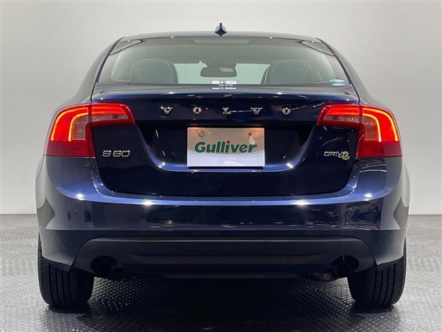 S60 ドライブe 純正ナビ/ワンセグ/Bluetooth/USB/ETC/クルーズコントロール/衝突被害軽減ブレーキ/DN席パワーシート/レザーシート/DN席シートヒーター/コーナーセンサー/LEDヘッドライト(19枚目)