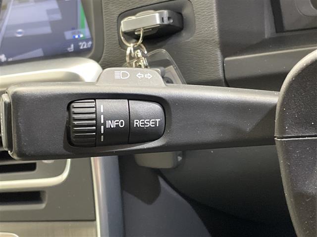 S60 ドライブe 純正ナビ/ワンセグ/Bluetooth/USB/ETC/クルーズコントロール/衝突被害軽減ブレーキ/DN席パワーシート/レザーシート/DN席シートヒーター/コーナーセンサー/LEDヘッドライト(29枚目)
