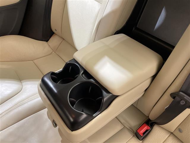 S60 ドライブe 純正ナビ/ワンセグ/Bluetooth/USB/ETC/クルーズコントロール/衝突被害軽減ブレーキ/DN席パワーシート/レザーシート/DN席シートヒーター/コーナーセンサー/LEDヘッドライト(31枚目)