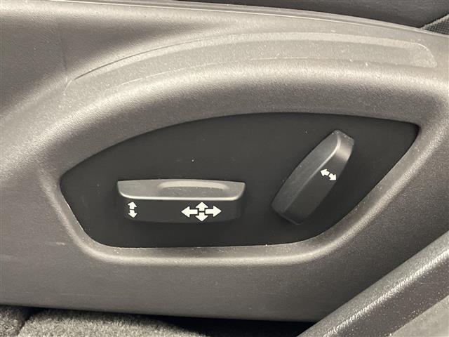 S60 ドライブe 純正ナビ/ワンセグ/Bluetooth/USB/ETC/クルーズコントロール/衝突被害軽減ブレーキ/DN席パワーシート/レザーシート/DN席シートヒーター/コーナーセンサー/LEDヘッドライト(34枚目)