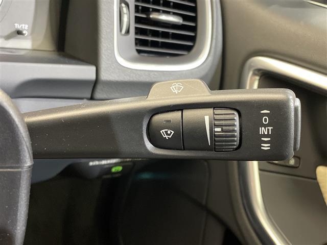 S60 ドライブe 純正ナビ/ワンセグ/Bluetooth/USB/ETC/クルーズコントロール/衝突被害軽減ブレーキ/DN席パワーシート/レザーシート/DN席シートヒーター/コーナーセンサー/LEDヘッドライト(39枚目)
