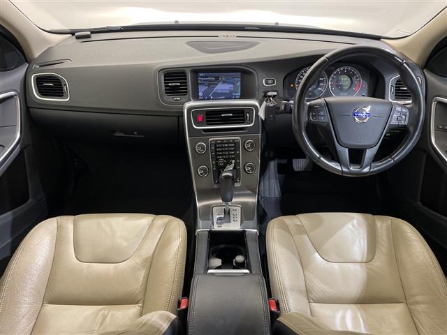 S60 ドライブe 純正ナビ/ワンセグ/Bluetooth/USB/ETC/クルーズコントロール/衝突被害軽減ブレーキ/DN席パワーシート/レザーシート/DN席シートヒーター/コーナーセンサー/LEDヘッドライト(42枚目)