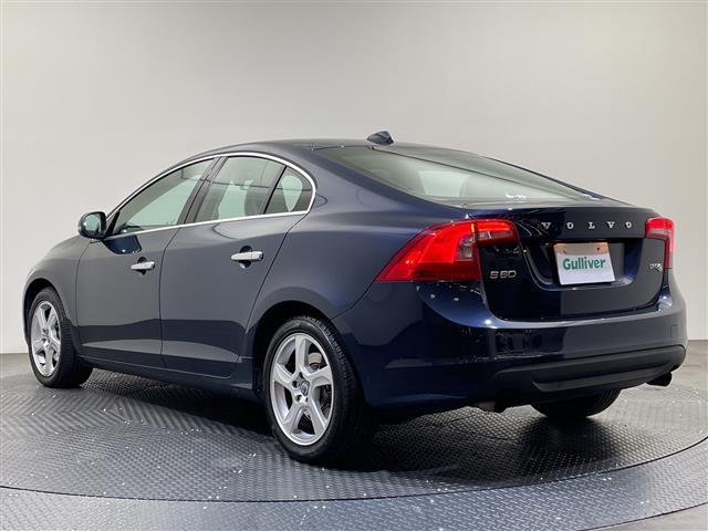 S60 ドライブe 純正ナビ/ワンセグ/Bluetooth/USB/ETC/クルーズコントロール/衝突被害軽減ブレーキ/DN席パワーシート/レザーシート/DN席シートヒーター/コーナーセンサー/LEDヘッドライト(43枚目)