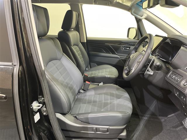 デリカD:5 シャモニー アルパイン11インチナビ/Bluetooth/フルセグ/レーダークルーズコントロール/バックカメラ/両側電動スライドドア/衝突被害軽減ブレーキ/レーンキープアシスト/ダウンヒルアシストコントロール(9枚目)