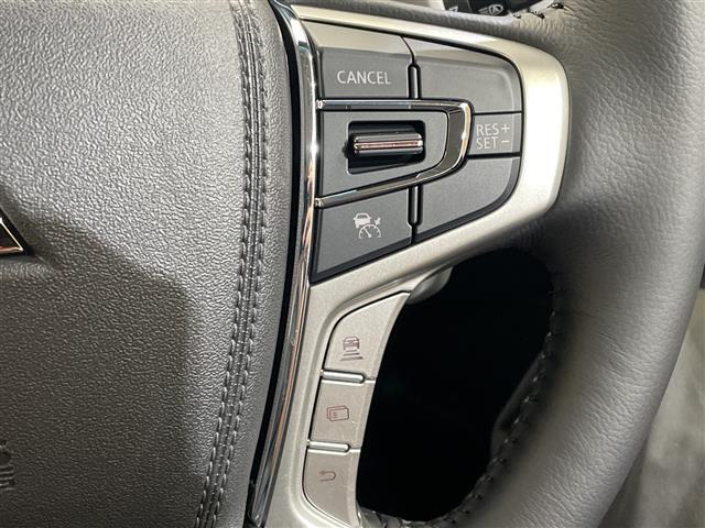 デリカD:5 シャモニー アルパイン11インチナビ/Bluetooth/フルセグ/レーダークルーズコントロール/バックカメラ/両側電動スライドドア/衝突被害軽減ブレーキ/レーンキープアシスト/ダウンヒルアシストコントロール(30枚目)