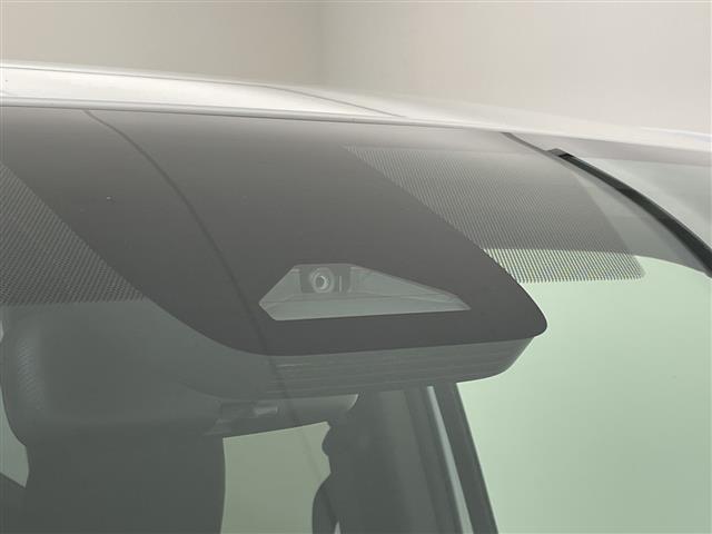 ランディ ハイブリッドG 社外10型ナビ 両側電動スライドドア シートヒーター ハーフレザーシート 前後コーナーセンサー アダプティブクルーズコントロール ブラインドスポットモニター 純正アルミホイール LEDライト 禁煙車(10枚目)