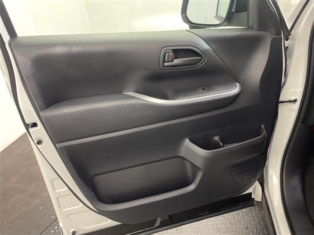 ランディ ハイブリッドG 社外10型ナビ 両側電動スライドドア シートヒーター ハーフレザーシート 前後コーナーセンサー アダプティブクルーズコントロール ブラインドスポットモニター 純正アルミホイール LEDライト 禁煙車(37枚目)