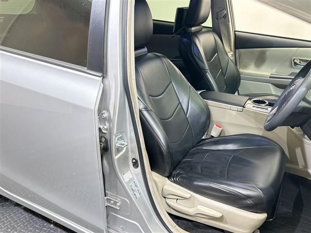 プリウスアルファ S 社外10型ナヒ゛社外後席モニター ETC 前ドライブレコーダー バックカメラ LEDヘッドライト 純正フロアマット 衝突軽減システム スマートキー 3列シート スペアーキー カーテンエアーバック(14枚目)