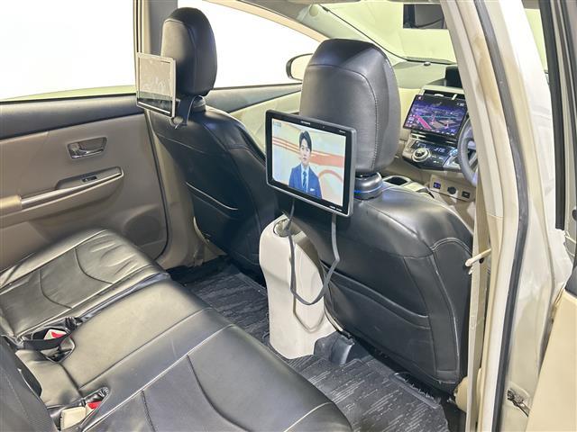 プリウスアルファ S 社外10型ナヒ゛社外後席モニター ETC 前ドライブレコーダー バックカメラ LEDヘッドライト 純正フロアマット 衝突軽減システム スマートキー 3列シート スペアーキー カーテンエアーバック(15枚目)