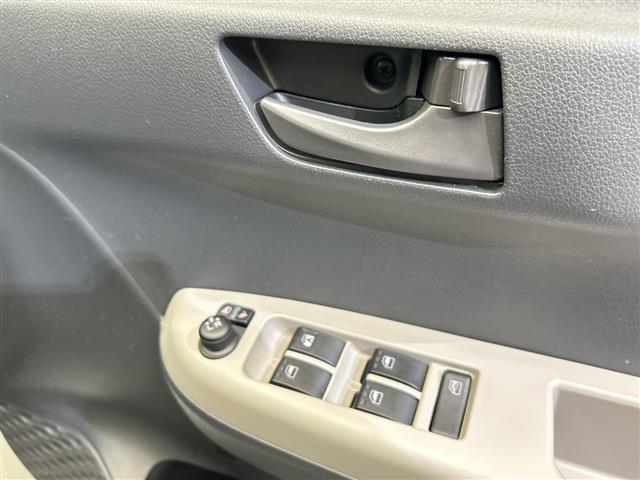 パッソ モーダ Gパッケージ 純正ナビ Bluetooth フルセグTV バックカメラ ETC 禁煙車(12枚目)