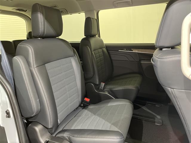 デリカD:5 シャモニー 登録済未使用車 ALPINE11型ナビ フルセグTV Bluetooth USB 全周囲カメラ 衝突被害軽減ブレーキ アダプティブクルーズコントロール 両側電動スライドドア 電動リアゲート 禁煙車(15枚目)